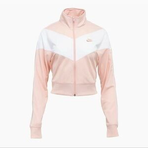 🥳HOST PICK!🥳 Nike Sportswear Heritage Track Crop Jacket